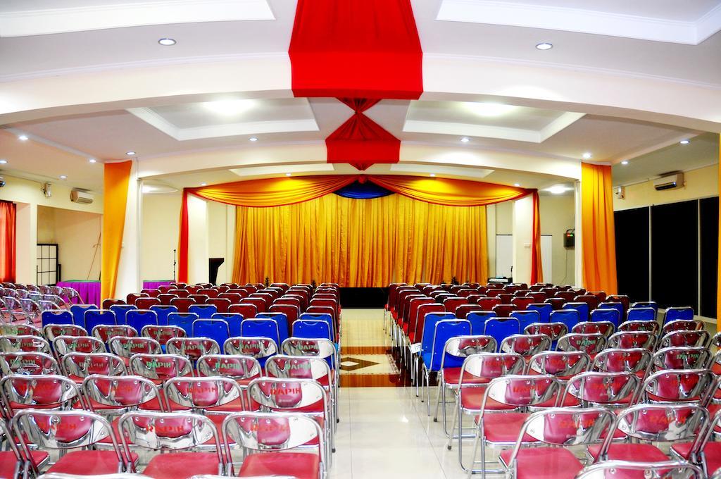 Hotel Duta Palembang Buitenkant foto