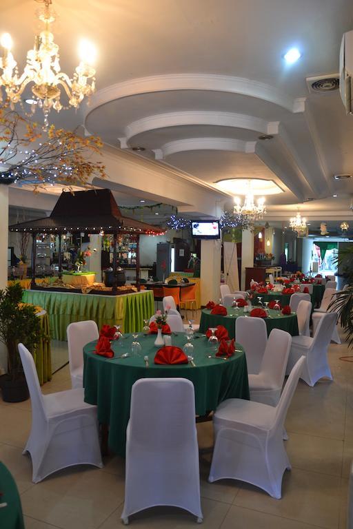 Hotel Duta Palembang Buitenkant foto